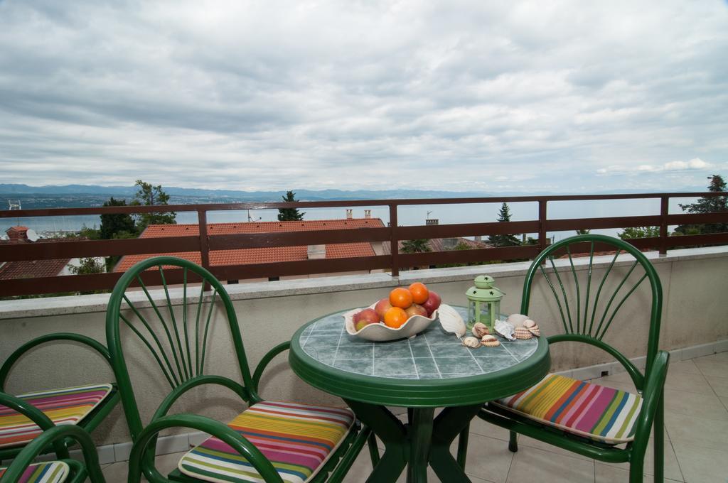 Apartment Meri Ičići Eksteriør bilde